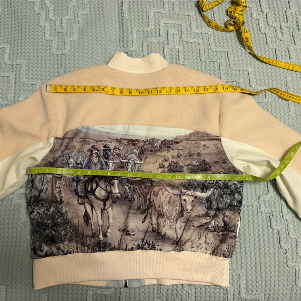 Double D Ranch Cream and Beige Western Print Bomber Jacket - Picture 5 of 5
